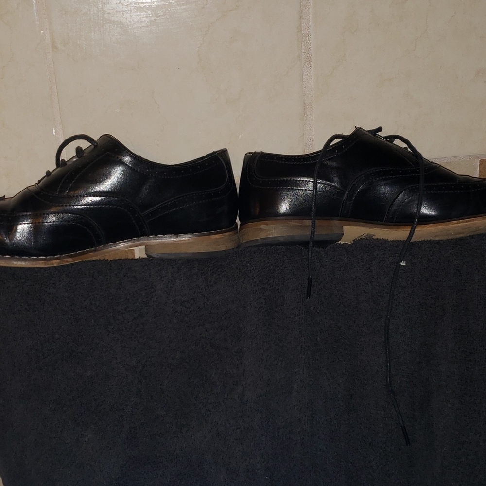 Size 4 Stacy Adams